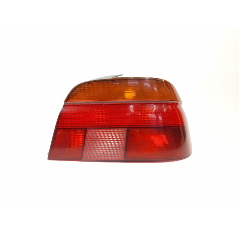 Recambio de piloto trasero derecho para bmw serie 5 berlina (e39) 2.5 525tds referencia OEM IAM 8358032  00724002