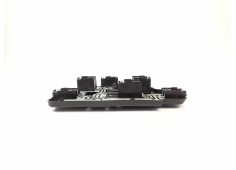 Recambio de portalamparas para bmw serie 5 berlina (e39) 2.5 525tds referencia OEM IAM 8363565 14603500 14603502 2