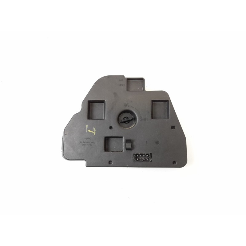Recambio de portalamparas para bmw serie 5 berlina (e39) 2.5 525tds referencia OEM IAM 8363565 14603500 14603502