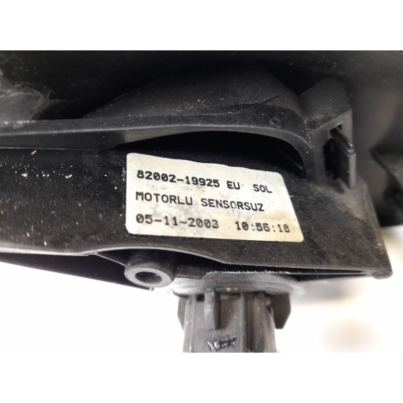 Recambio de retrovisor izquierdo para renault megane ii sedán (lm0/1_) 1.9 cdi referencia OEM IAM 8200219925  