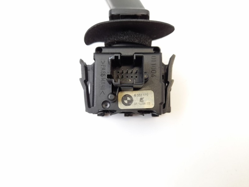 Recambio de mando intermitentes para bmw serie 5 berlina (e39) 2.5 525tds referencia OEM IAM 8352172  01100410