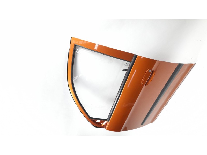 Recambio de puerta delantera izquierda para kia picanto 1.0 referencia OEM IAM 7600307010  