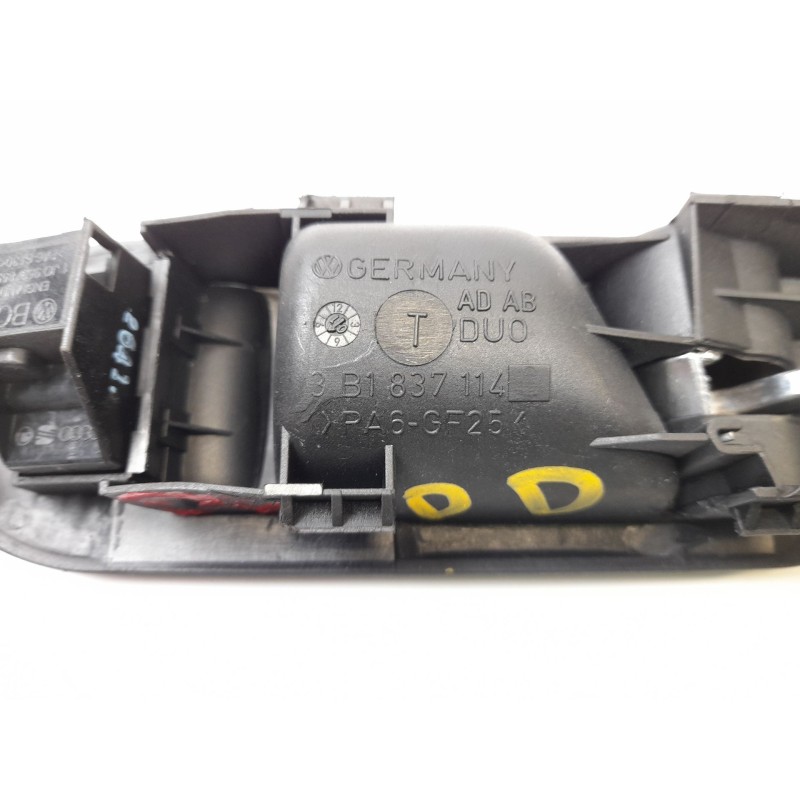 Recambio de maneta interior delantera derecha para volkswagen passat berlina (3b3) 1.9 tdi referencia OEM IAM 3B1837114  
