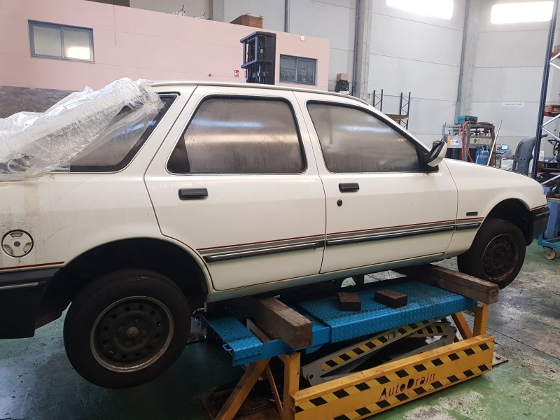 ford sierra fastback (gbc) del año 2022