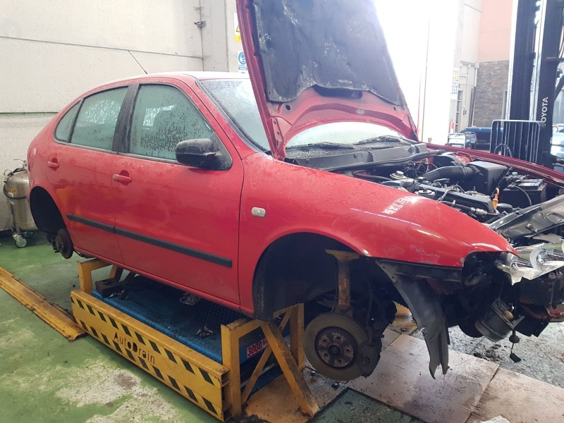 seat leon (1m1) del año 2000