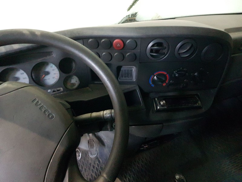 iveco iveco daily iii furgón 35 s 11 v,35 c 11 v del año 1999