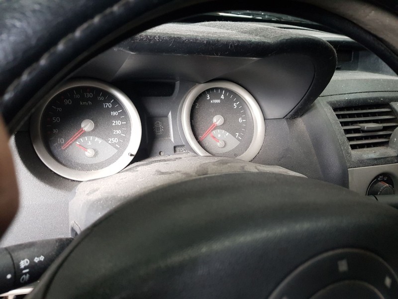 renault megane ii (bm0/1_, cm0/1_) del año 2003