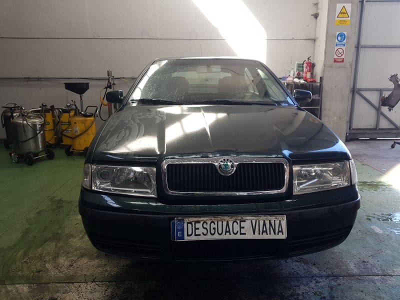 skoda octavia combi (1u5) del año 2001