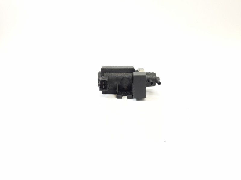 Recambio de valvula aire adicional para bmw serie 3 berlina (e46) 320d referencia OEM IAM 72279600 98T211 2247906