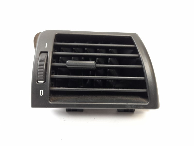 Recambio de rejilla del aire delantera derecha para bmw serie 3 berlina (e46) 320d referencia OEM IAM 64228361898  