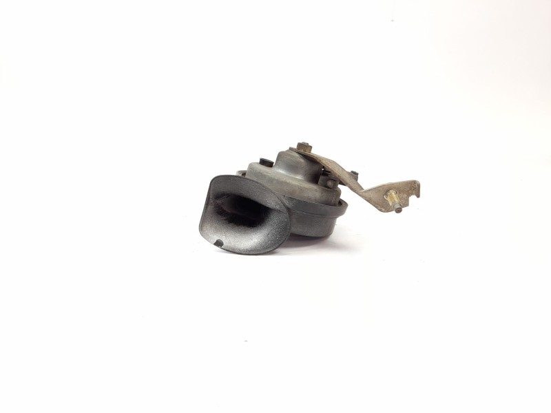 Recambio de claxon para bmw serie 3 berlina (e46) 320d referencia OEM IAM 8375493  007424