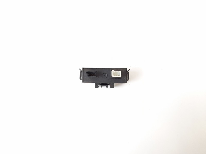 Recambio de centralita inmovilizador para bmw serie 5 berlina (e39) 2.5 525tds referencia OEM IAM 61358362337  25811510