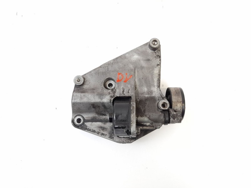 Recambio de soporte alternador para bmw serie 3 berlina (e46) 320d referencia OEM IAM 64552247388  