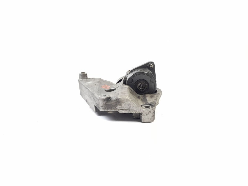 Recambio de soporte alternador para bmw serie 3 berlina (e46) 320d referencia OEM IAM 64552247388  