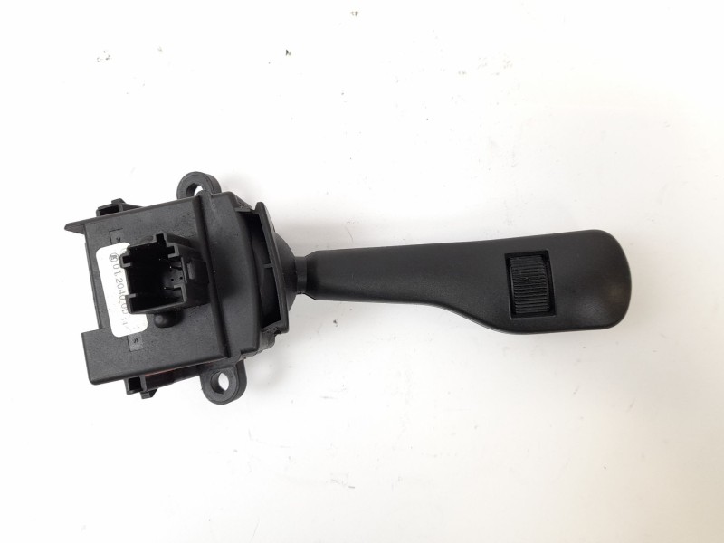 Recambio de mando limpia para bmw serie 3 berlina (e46) 320d referencia OEM IAM 8363664I  01204000