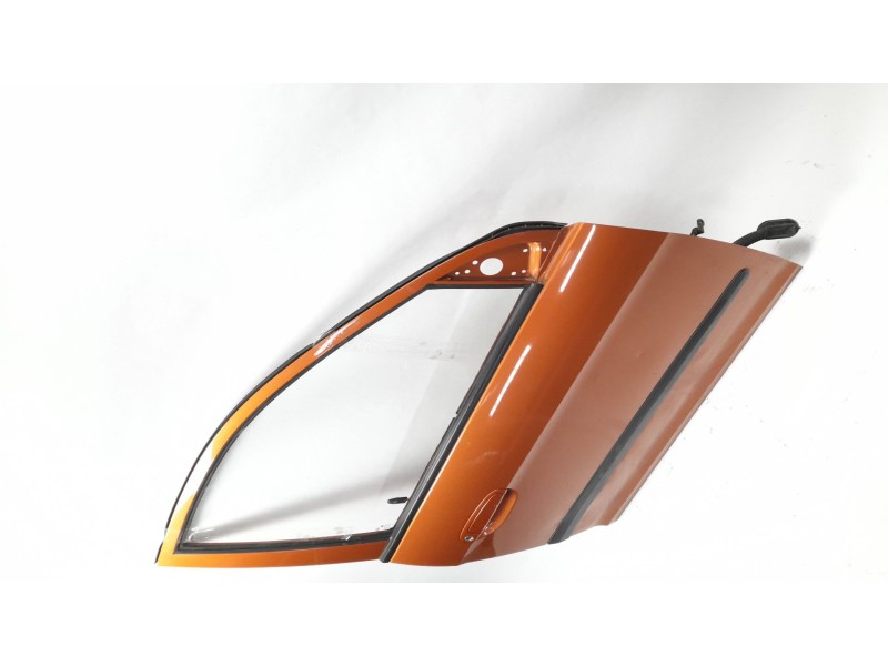Recambio de puerta delantera derecha para kia picanto 1.0 referencia OEM IAM 7600407010  
