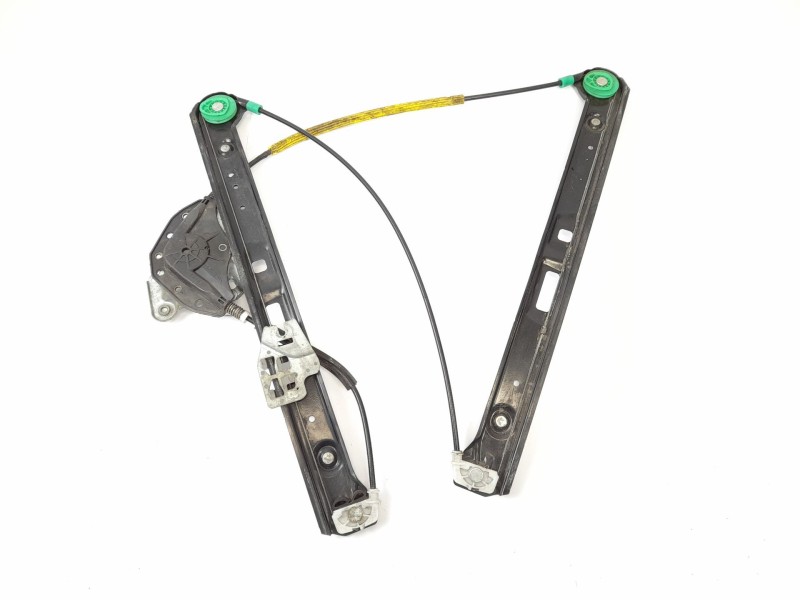 Recambio de elevalunas delantero izquierdo para bmw serie 3 berlina (e46) 320d referencia OEM IAM 8196037  