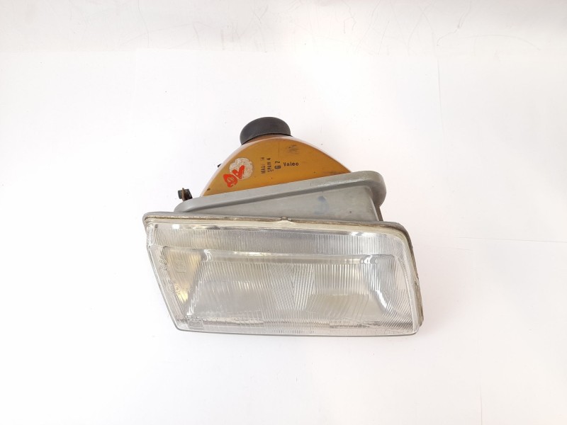 Recambio de faro derecho para peugeot 205 berlina referencia OEM IAM E2028910  
