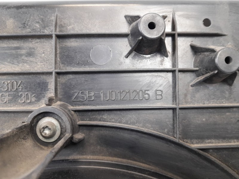 Recambio de electroventilador para skoda octavia combi (1u5) 1.9 tdi referencia OEM IAM 1J0121205B  1J0121207M