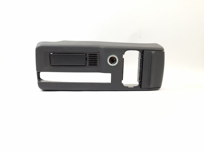 Recambio de consola central para skoda octavia combi (1u5) 1.9 tdi referencia OEM IAM 1U0863242  