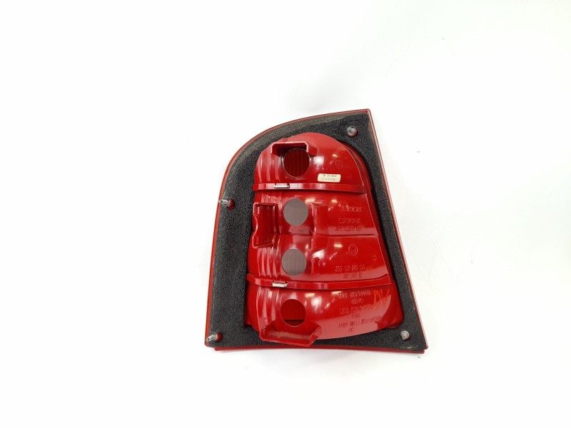 Recambio de piloto trasero derecho para skoda octavia combi (1u5) 1.9 tdi referencia OEM IAM 1U6945096  1U6945112