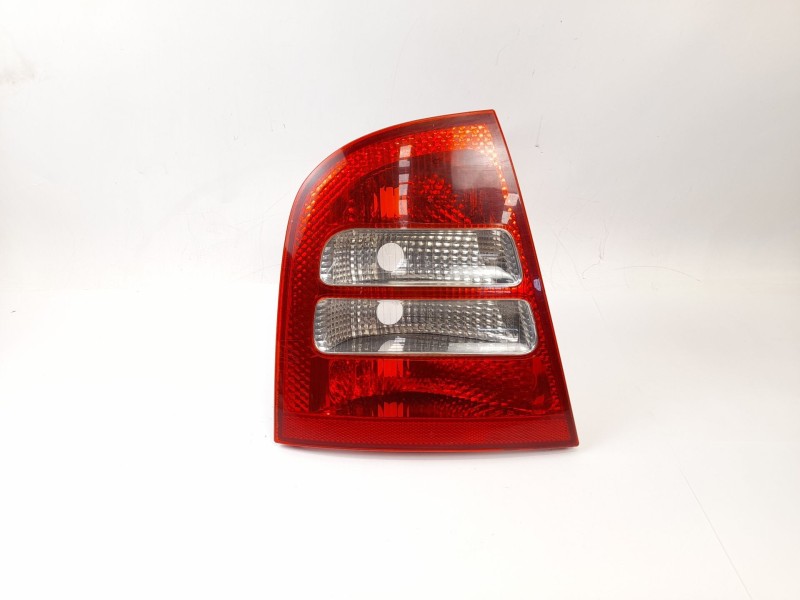 Recambio de piloto trasero izquierdo para skoda octavia combi (1u5) 1.9 tdi referencia OEM IAM 1U6945095  1U6945111