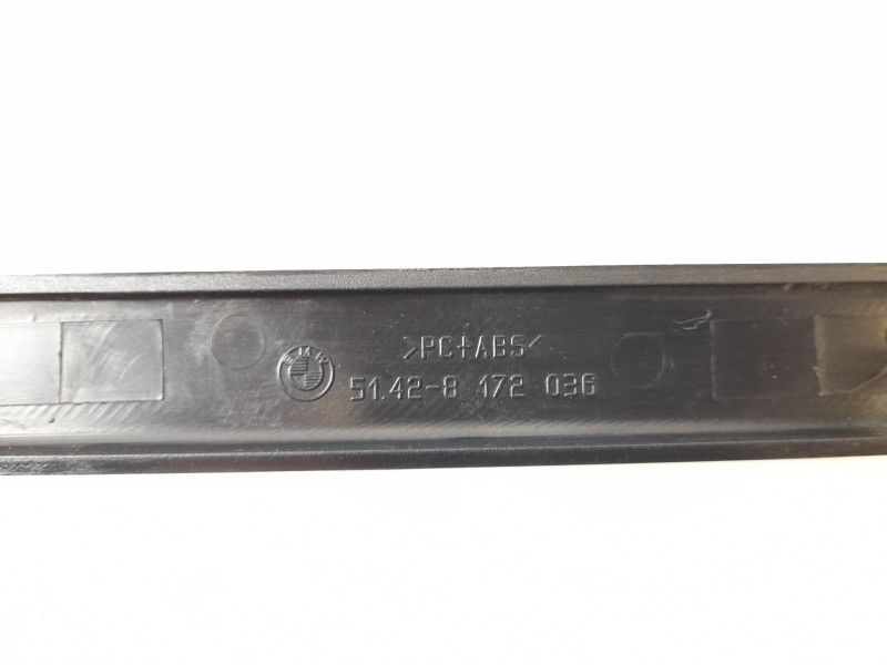 Recambio de moldura para bmw serie 5 berlina (e39) 2.5 525tds referencia OEM IAM 51428172036  