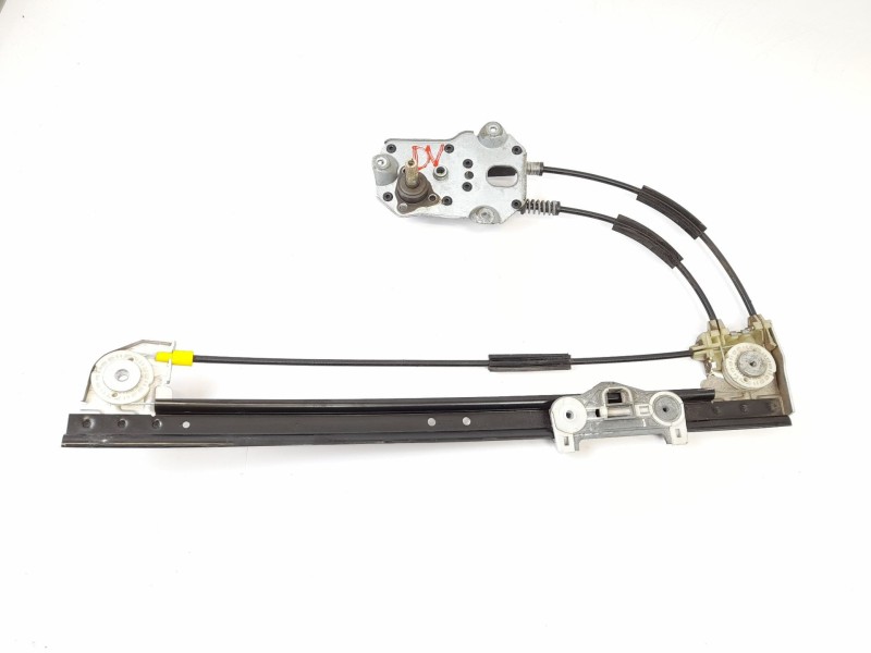 Recambio de elevalunas trasero izquierdo para bmw serie 5 berlina (e39) 2.5 525tds referencia OEM IAM 8159833  