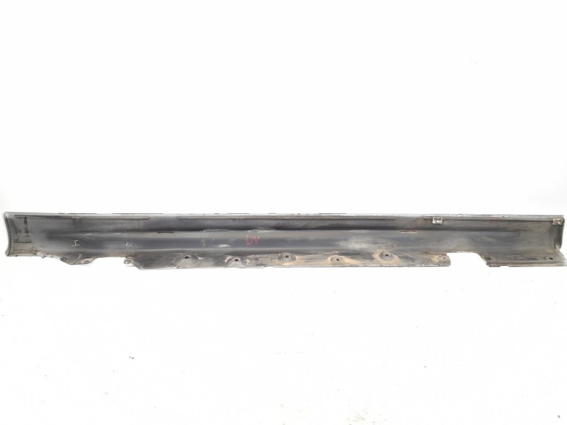 Recambio de faldon lateral para bmw serie 3 berlina (e46) 320d referencia OEM IAM 51718209755  