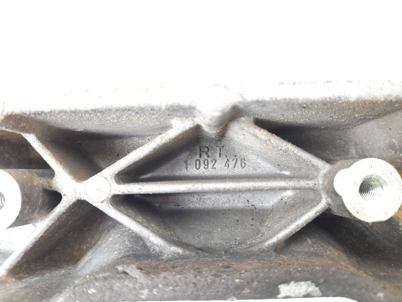 Recambio de soporte cambio para bmw serie 5 berlina (e39) 2.5 525tds referencia OEM IAM 1092476  