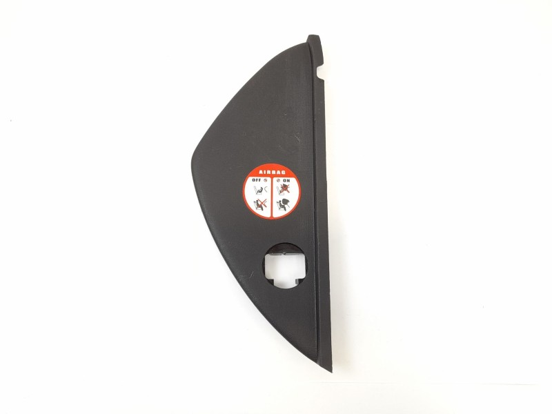 Recambio de moldura para hyundai i10 classic referencia OEM IAM 847170X500  
