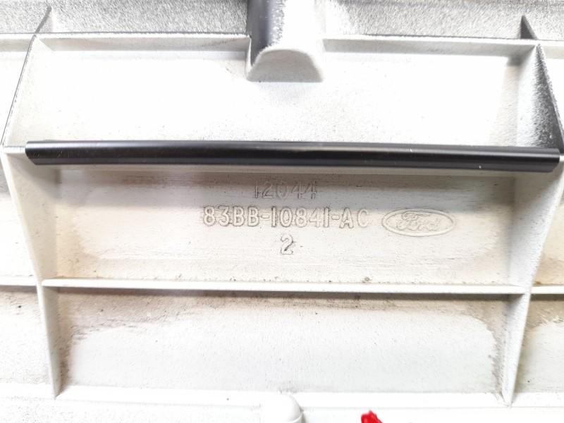 Recambio de cuadro instrumentos para ford sierra fastback (gbc) 1.8 referencia OEM IAM 83BB10841AC  83BB10848BB