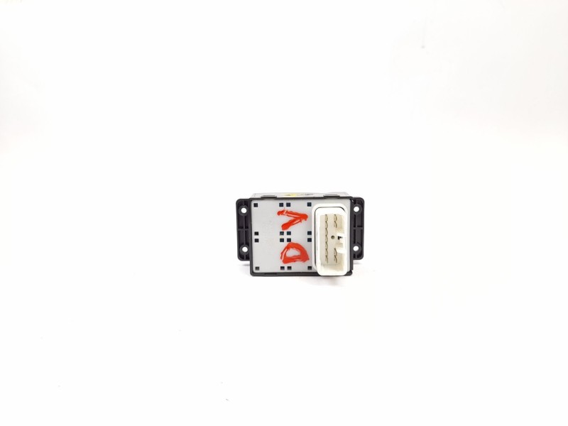 Recambio de mando elevalunas delantero izquierdo para hyundai i10 classic referencia OEM IAM 202007107  202007106