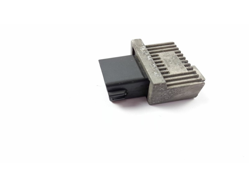 Recambio de caja precalentamiento para nissan kubistar (x76) 1.5 dci referencia OEM IAM 7700115076  