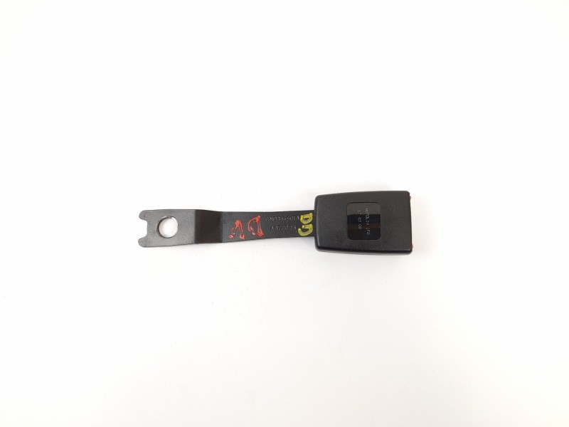 Recambio de enganche cinturon seguridad delantero derecho para hyundai i10 classic referencia OEM IAM 356901A  