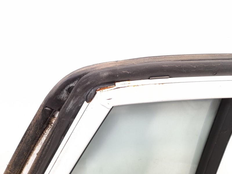 Recambio de puerta trasera izquierda para hyundai i10 classic referencia OEM IAM   