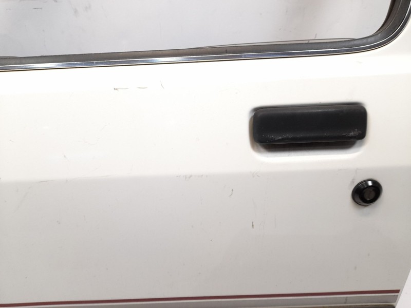 Recambio de puerta delantera izquierda para ford sierra fastback (gbc) 1.8 referencia OEM IAM   