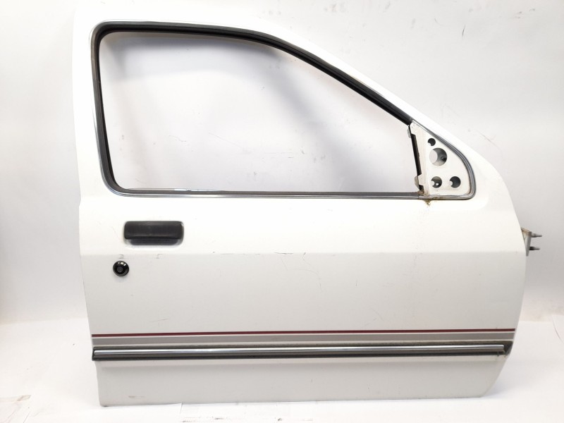 Recambio de puerta delantera derecha para ford sierra fastback (gbc) 1.8 referencia OEM IAM   
