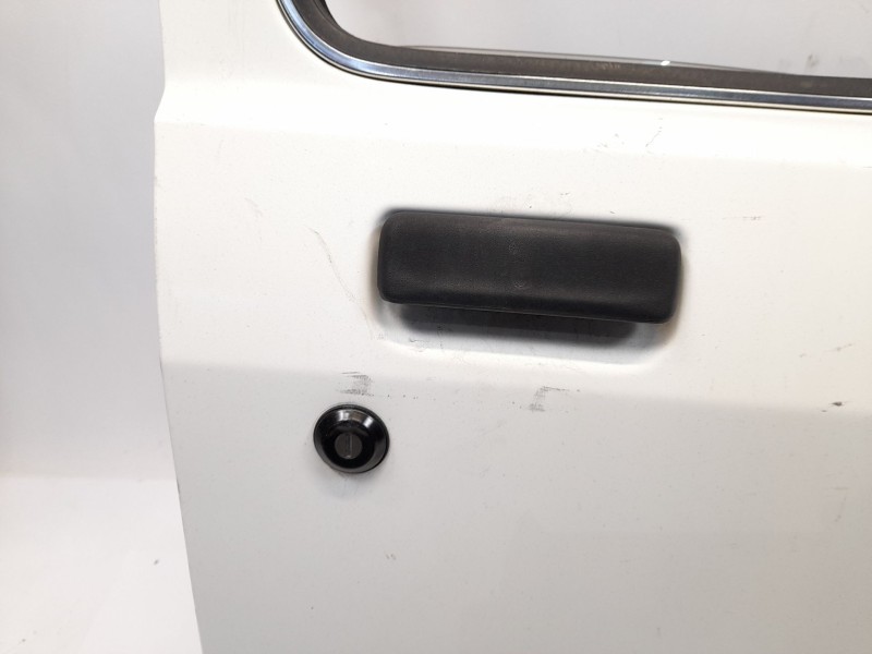 Recambio de puerta delantera derecha para ford sierra fastback (gbc) 1.8 referencia OEM IAM   
