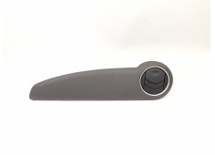 Recambio de rejilla del aire delantera derecha para hyundai i10 classic referencia OEM IAM 974800X000  847650X000