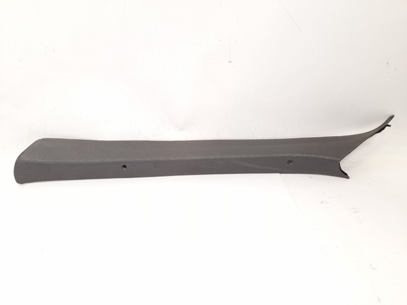 Recambio de moldura para ford sierra fastback (gbc) 1.8 referencia OEM IAM 83BBA03197ABW  