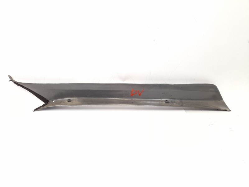 Recambio de moldura para ford sierra fastback (gbc) 1.8 referencia OEM IAM 83BBA03197ABW  