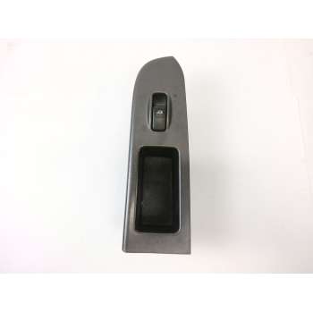 MANDO ELEVALUNAS DELANTERO DERECHO 93575-3A000 