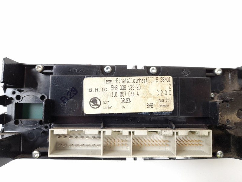 Recambio de mando climatizador para skoda octavia combi (1u5) 1.9 tdi referencia OEM IAM 1U1907044A  5HB00813920
