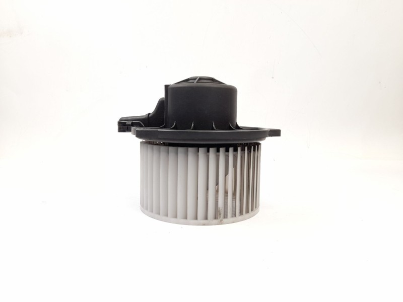 Recambio de ventilador calefaccion para hyundai i10 classic referencia OEM IAM F00S330024  