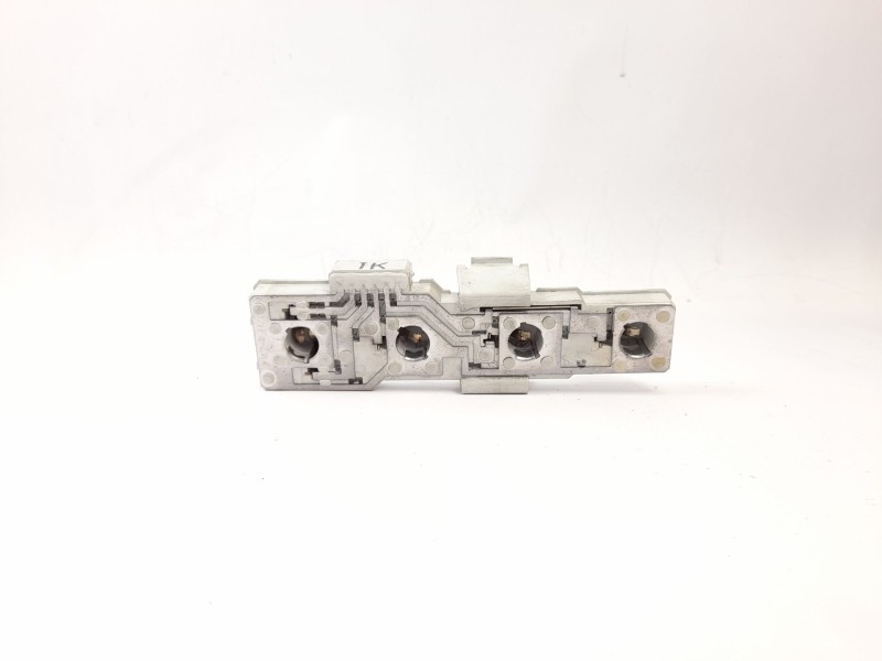 Recambio de portalamparas para skoda octavia combi (1u5) 1.9 tdi referencia OEM IAM 1U6945257  