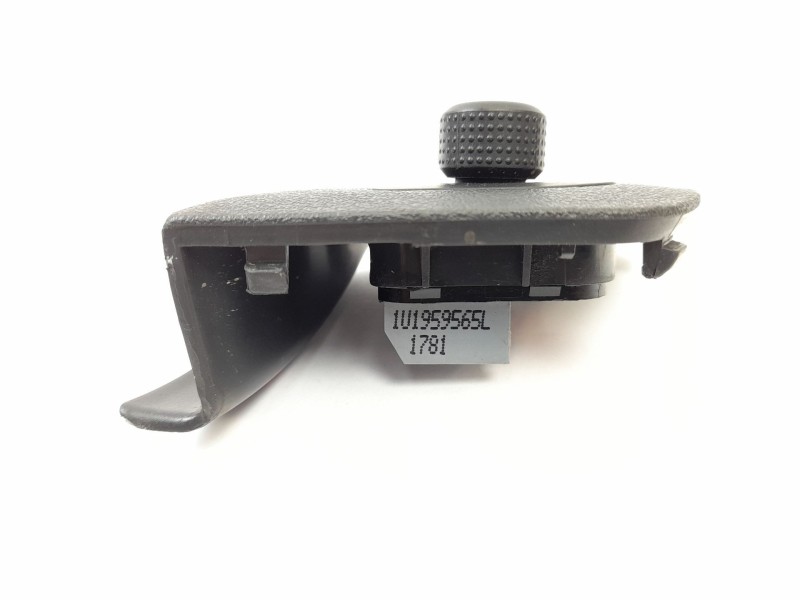 Recambio de mando retrovisor para skoda octavia combi (1u5) 1.9 tdi referencia OEM IAM 1U1959565L  