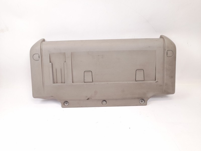 Recambio de moldura para renault maxity fg 130.35/45 referencia OEM IAM 73820MB40  630120410