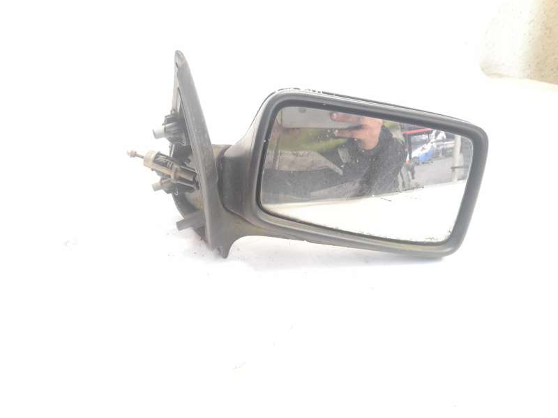 RETROVISOR DERECHO 