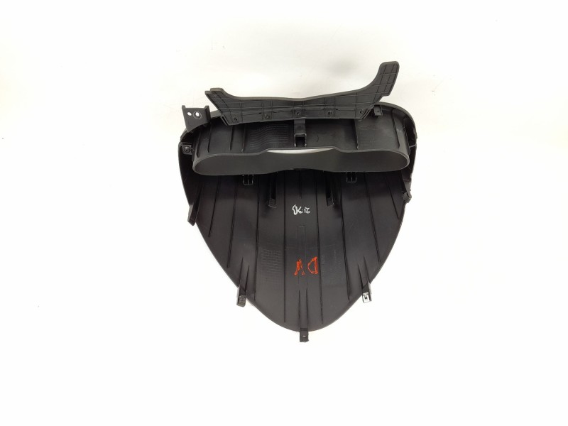 Recambio de moldura para hyundai i10 classic referencia OEM IAM 0X84831000  